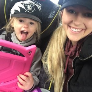 Meet your Posher, Shelby